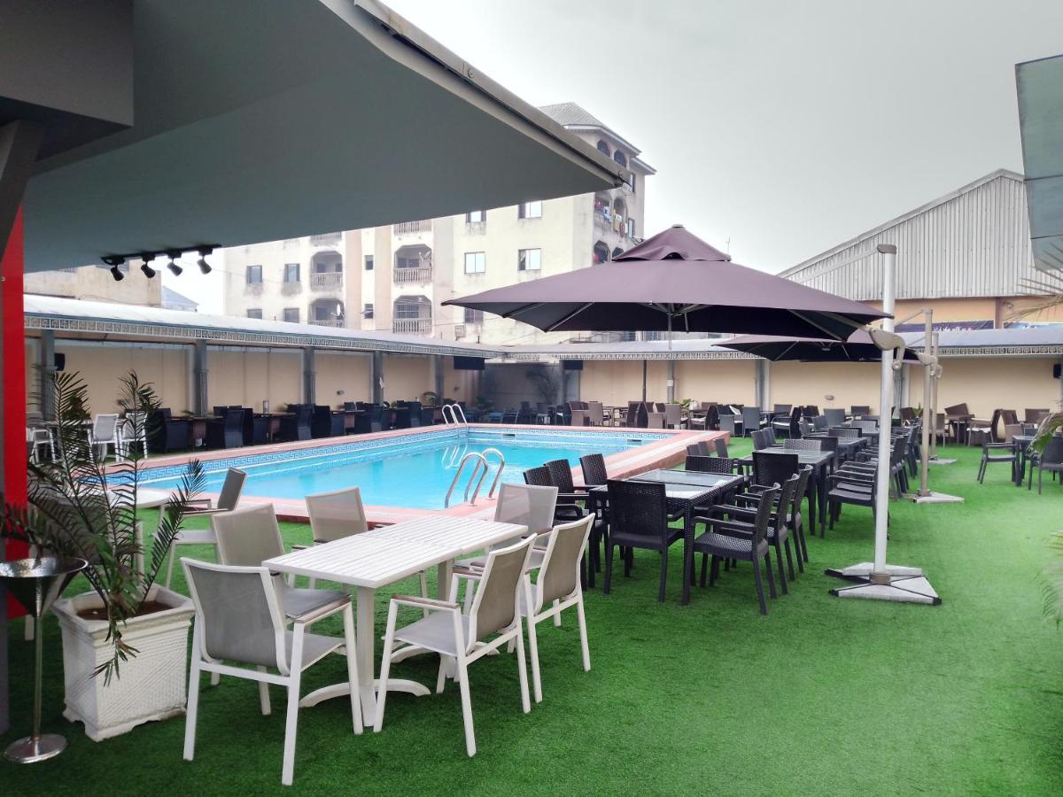 Ibiza Hotel & Resorts Aba Luaran gambar